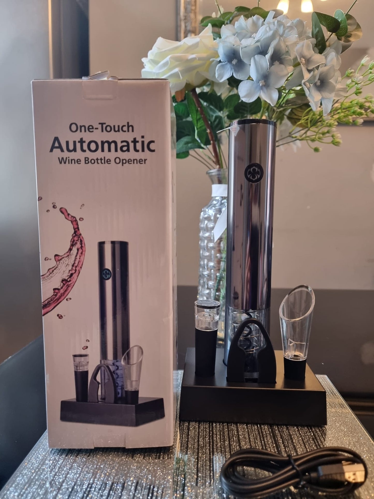 AUTOMATIC BOTTLE OPENER